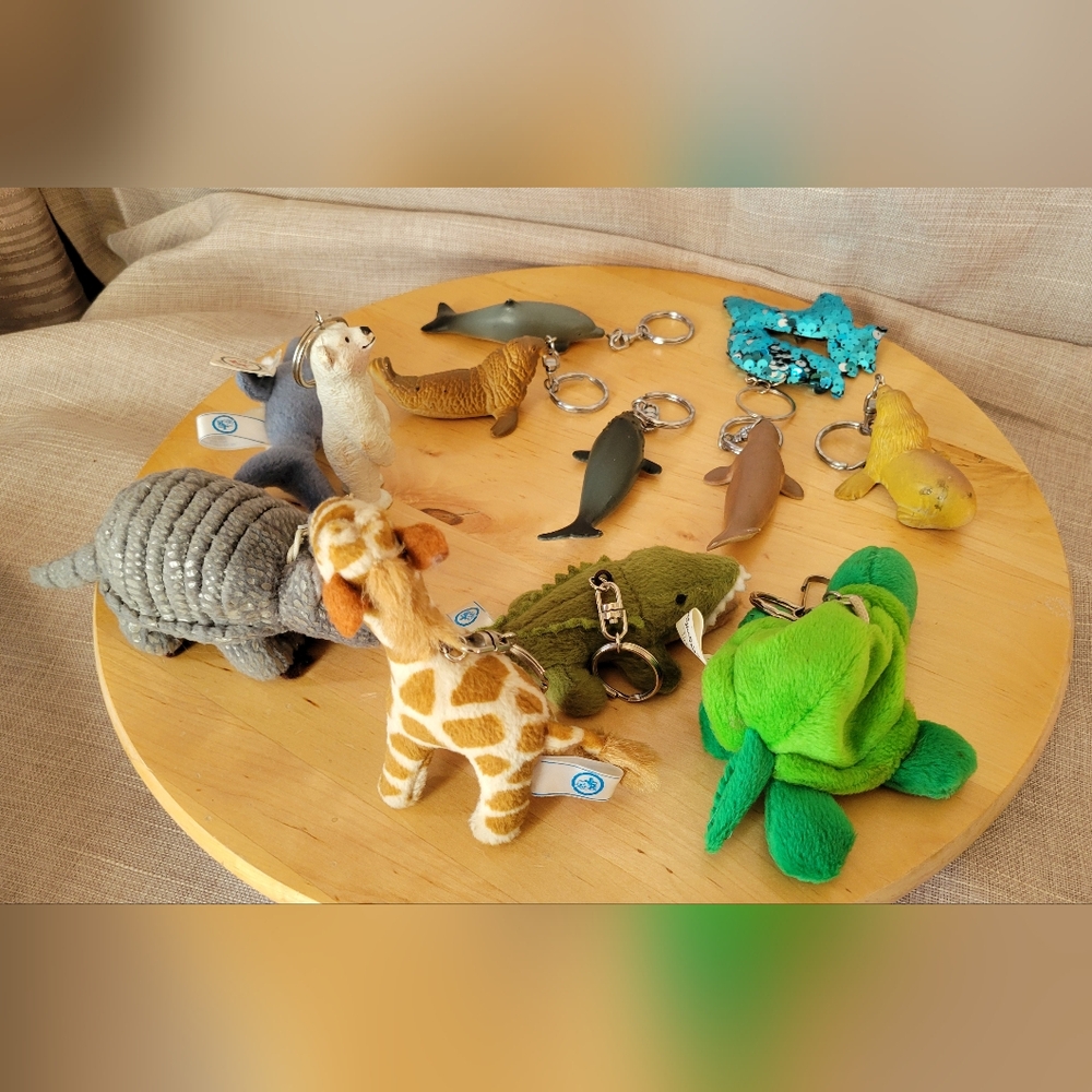 Vintage 1990's Lot of 12 Animal and Marine Life Key & Card Holders / Key Rings - Picture 14 of 16